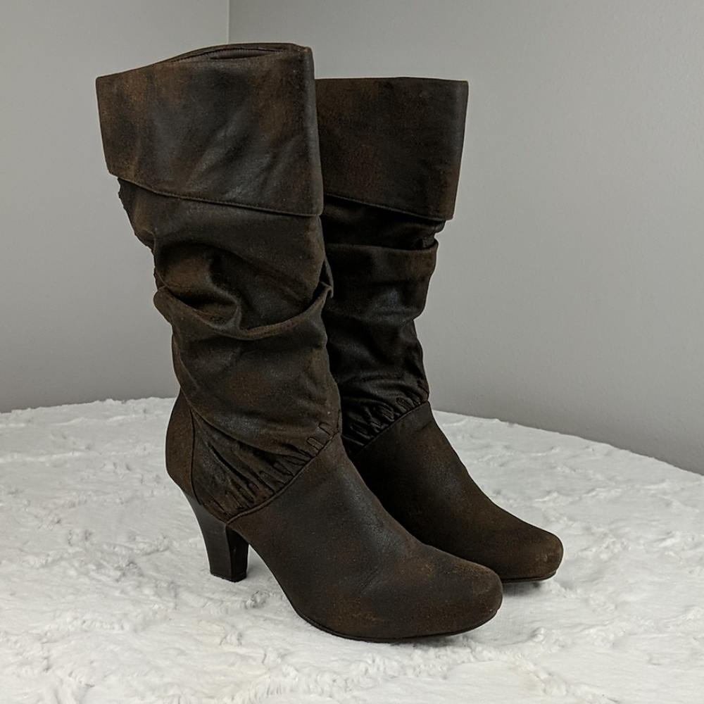 Nomi Brown Slouch Heel Boot Size 9